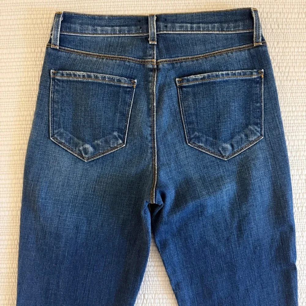 L'AGENCE High Rise Straight‎ Leg Raw Hem Jeans Dark Wash Blue Womens Size 25